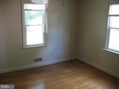 3400 Orlando Ave, Parkville, MD 21234 - photo 7