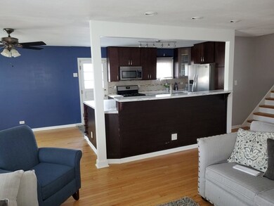 2140 Westview Dr, Des Plaines, IL 60018 - photo 6