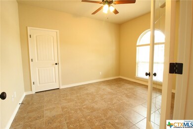 1045 Declaration Dr, Copperas Cove, TX 76522 - photo 6