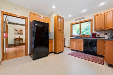 8 Shawmut Ave, Sanford, ME 04073 - photo 6
