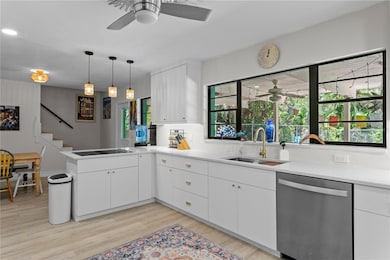 716 Hickory Dr, Dunedin, FL 34698 - photo 7