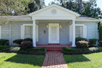 Front porch!
