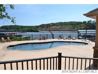 Lakeside Community Pool