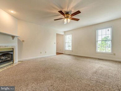 16813 Bowen Ct, Williamsport, MD 21795 - photo 6