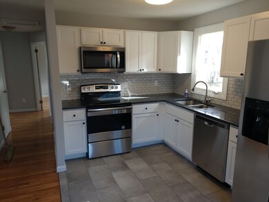 19 Jerilis Dr, Springfield, MA 01119 - photo 2