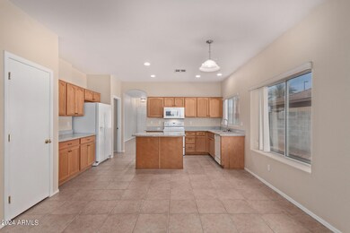 3567 S Joshua Tree Ln, Gilbert, AZ 85297 - photo 5