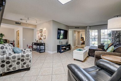 9930 W Palmeras Dr, Sun City, AZ 85373 - photo 2