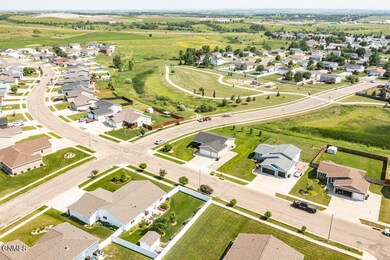 4937 Hitchcock Dr MLS-2