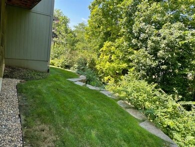 5006 Bradshaw St, Shawnee, KS 66216 - photo 3