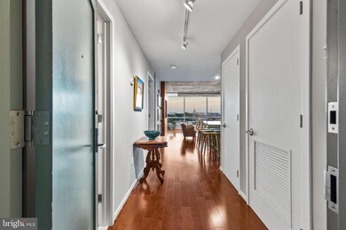 Silo Point, Baltimore, MD 21230 - photo 2