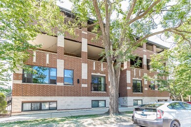 2921 W Glenlake Ave unit 4E, Chicago, IL 60659 - photo 2