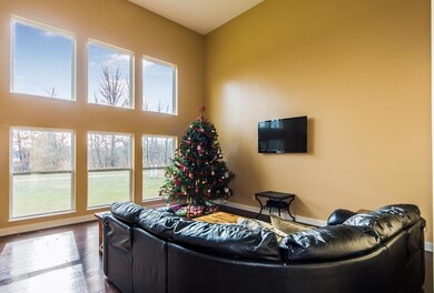 Great Room - Wall of Windows