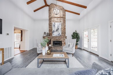 827 Azalea St, Houston, TX 77018 - photo 5