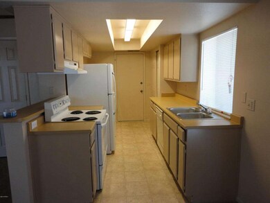 10410 N. 9th St. Unit 1 05-18-13 003