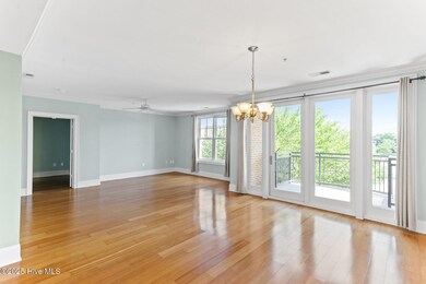 Mayfaire Townview unit 217, Wilmington, NC 28405 - photo 3