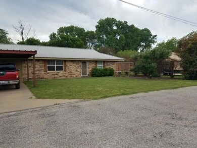 4405 Luker Ct, Granbury, TX 76049 - photo 3