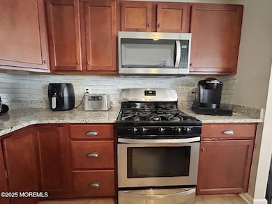 505 Mermaid Dr, Manahawkin, NJ 08050 - photo 5