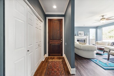 9 Litchfield Ln, Houston, TX 77024 - photo 2