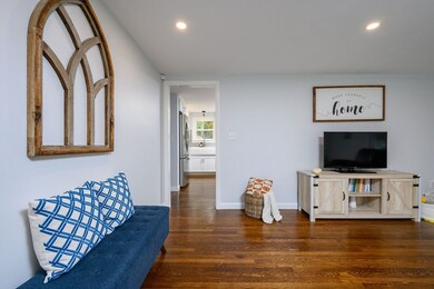 27 Chestnut Rd, Pembroke, MA 02359 - photo 5