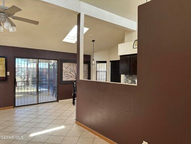 02F7477B-BB6D-4121-AC01-6253C292604C