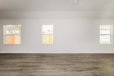 222 Blue Crane St, Huntsville, TX 77320 - photo 7