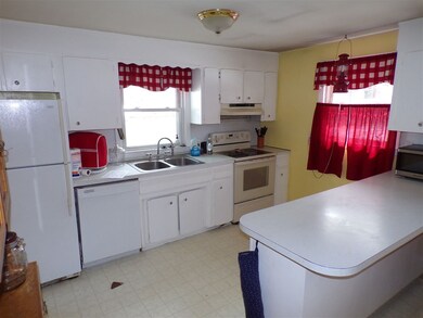 22 Vespa Ln, Nashua, NH 03064 - photo 3