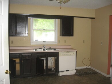 435 Church St, Lebanon Junction, KY 40150 - photo 5