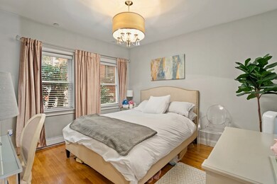2 Walsh Place unit 2, Boston, MA 02109 - photo 4