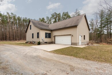 13433 Ferris St.-10