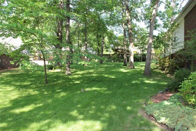 Beautiful lot with mature trees