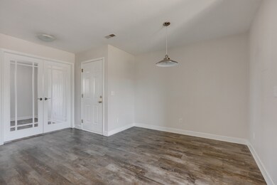 unlisted-address, South Elgin, IL 60177 - photo 5