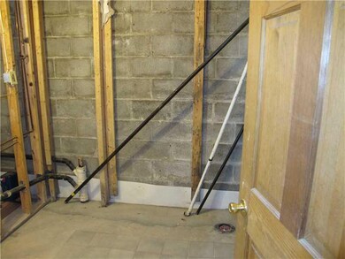 Partial Bath. Spacious first floor powder room
