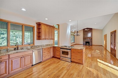 129 Tyler Ln, West Union, SC 29696 - photo 6