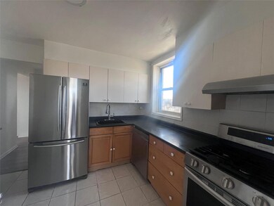 60-11 Broadway unit 6, Woodside, NY 11377 - photo 4