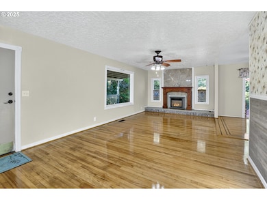 625 NE 6th Ave, Estacada, OR 97023 - photo 7