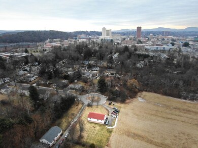 47 Valley Ln, Amherst, MA 01002 - photo 2