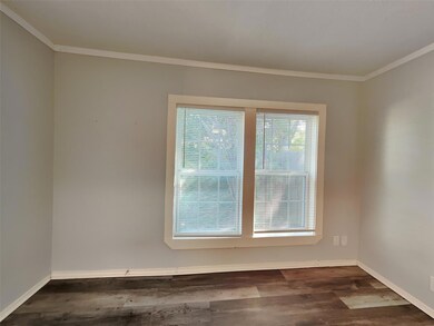 1211 Country Club Rd, Cleburne, TX 76033 - photo 2