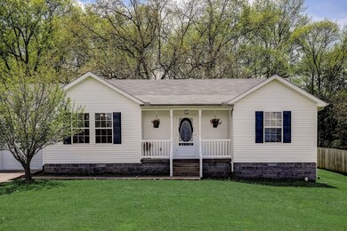 128 Lorien Cir, Shelbyville, TN 37160 - photo 3