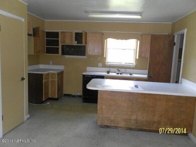 2771 Hidden Village Dr, Jacksonville, FL 32216 - photo 2