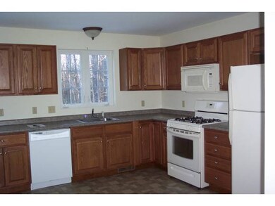 7 Long Pond Rd, Kingston, NH 03848 - photo 2