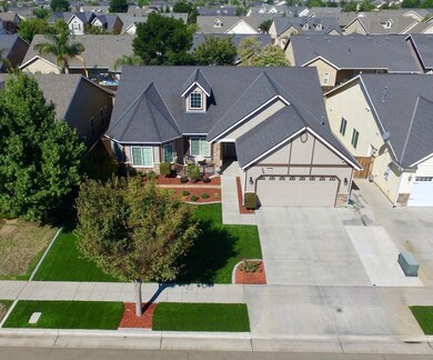 3165 N Arroyo Ave, Fresno, CA 93727 - photo 2