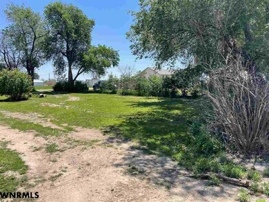112 9th Ave, Lyman, NE 69352 - photo 4