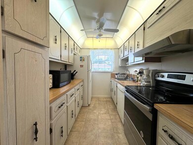 4675 NW 3rd Ct unit B, Delray Beach, FL 33445 - photo 6