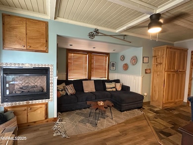 5F3825FA-8C71-451E-85C7-814EDD53308F