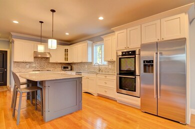 21 Parke Ave, Quincy, MA 02171 - photo 4