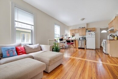 80 Kinnaird St unit 2, Cambridge, MA 02139 - photo 3