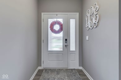 948 Fred Ln, Greenwood, IN 46143 - photo 6