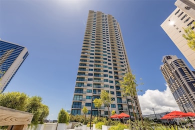 Ililani unit 1905, Honolulu, HI 96813 - photo 2