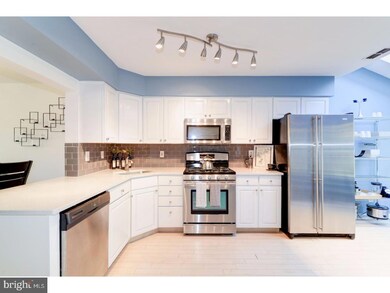 139 Carriage Ln, Swedesboro, NJ 08085 - photo 6