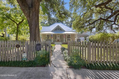 318 N Sterling St-2